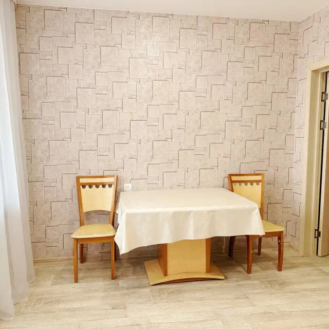 Real photos of 3-room apartment on Krasnoarmeyskaya St. 14