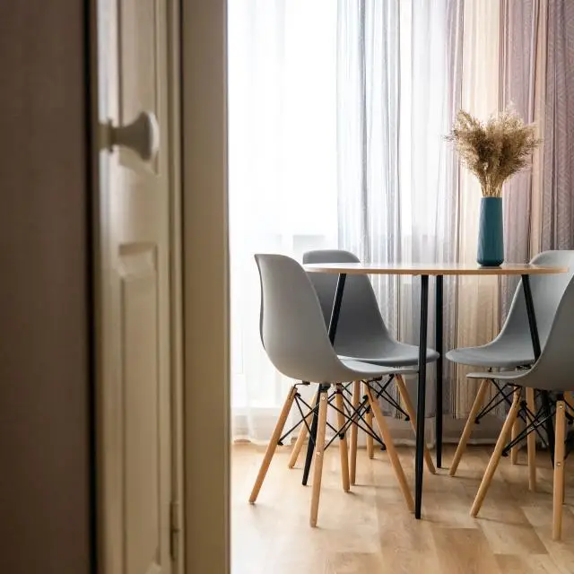 Real photos of Domino Apartments on 99 Lineynaya Street