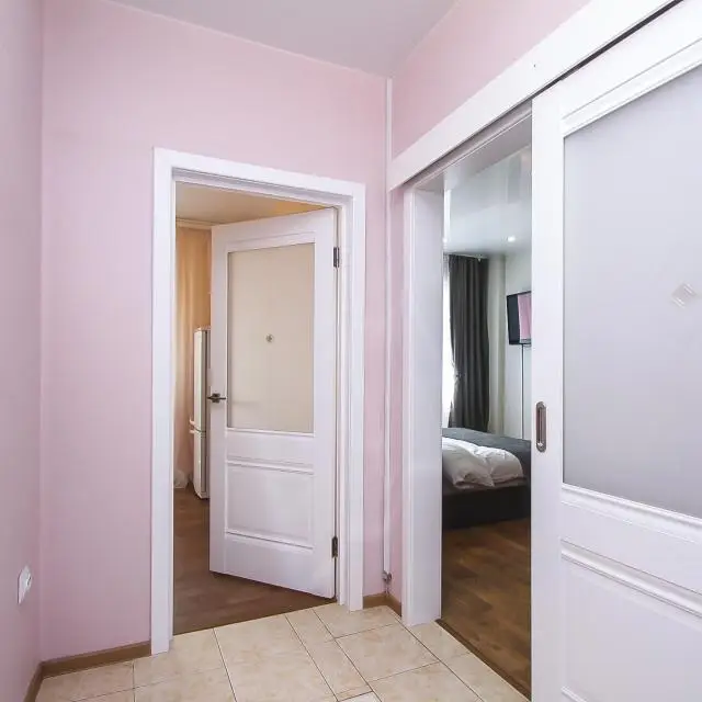 Real photos of Apartments on 10 Iosif Karolinski Street