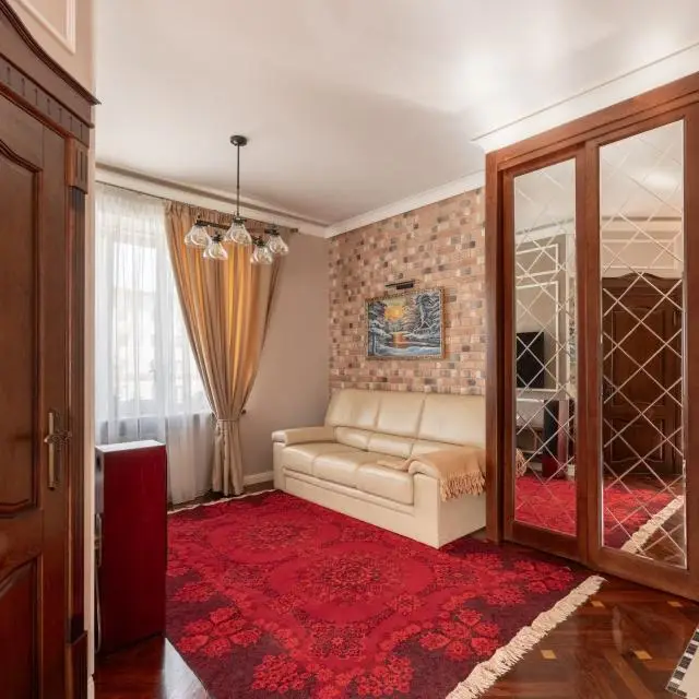Реальные фото Апартаменты в Центре с видом на Высоцкий  