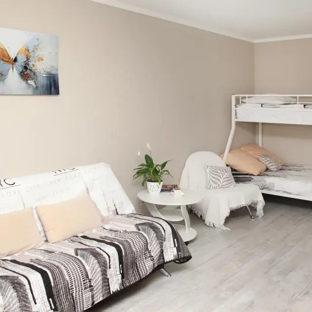 Real photos of 1-room apartment, 36 m2, 3 beds