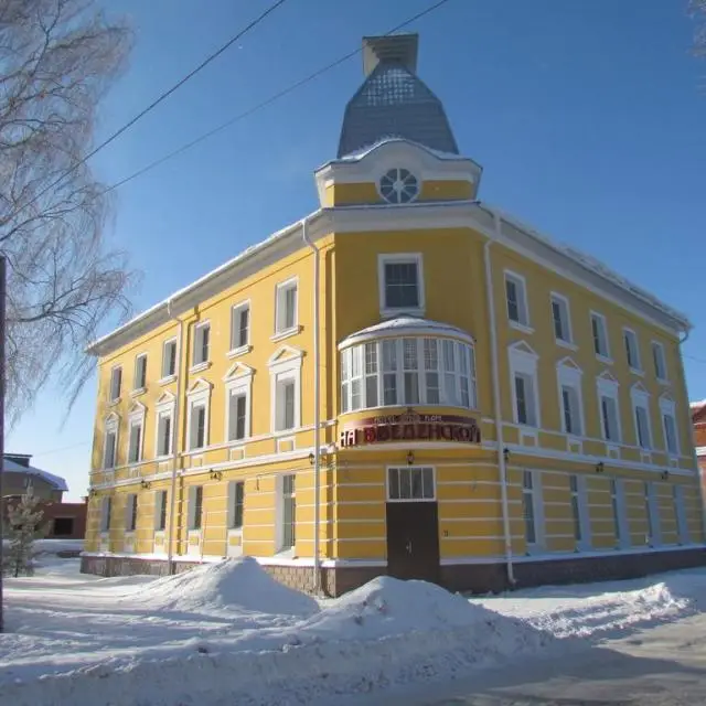 Real photos of Na Vvedenskoy