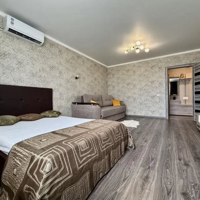 Реальные фото Квартира от компании Хоум Отель на Карагандинской, 37Б