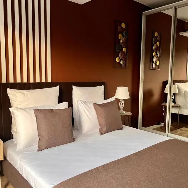 Реальные фото Rent2Room (Рент2Рум) на улице Михайлова 30Ак2