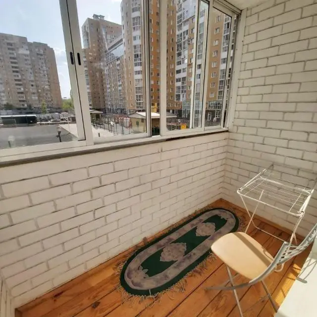 Real photos of Apartments on Revolution Street 1905 31B