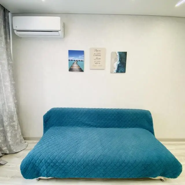 Real photos of Apartment "SEA BREEZE" on Zapolyarnaya street 39k8