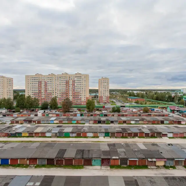 Real photos of Home Like in the town of Kubinka-1, bldg. 28