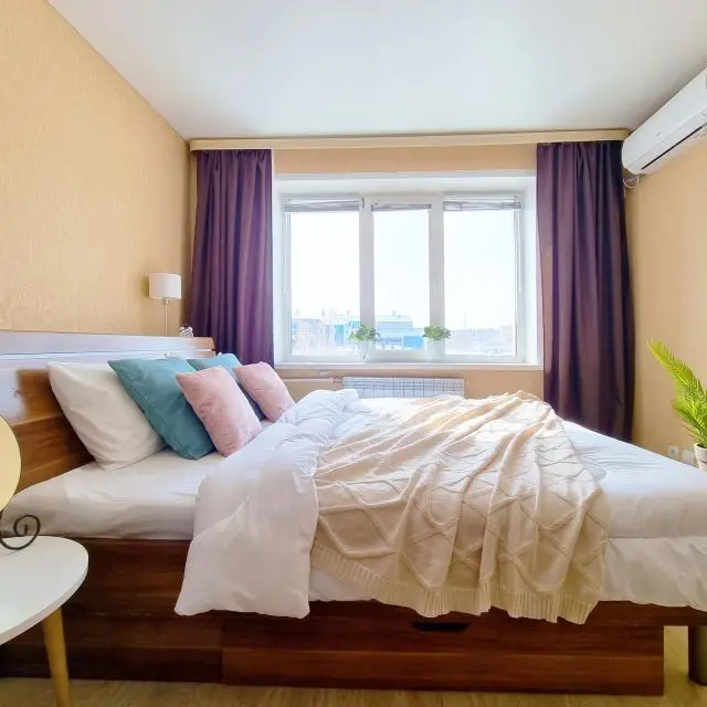 Real photos of Niki Rent on 30 let Pobedy street 34