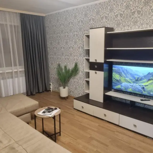 Real photos of Istoma Apartment on 82 Goroshnikova St.