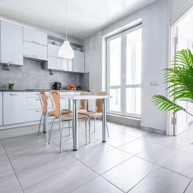 Real photos of Bulbash Apartments on Dzerzhinsky Avenue 19