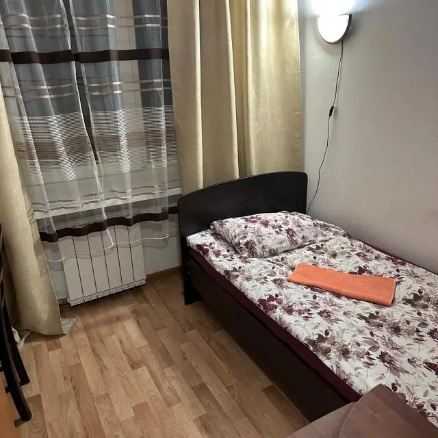 Real photos of RedLine house