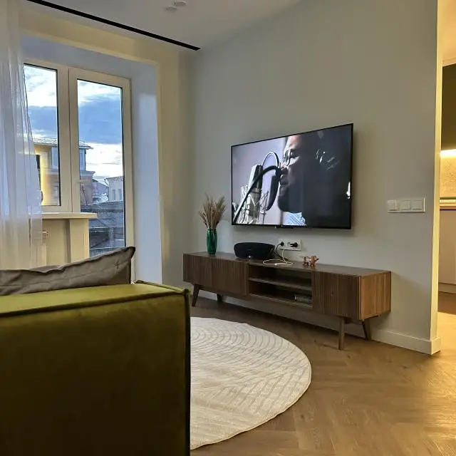 Real photos of YarFlat on Ushinsky Street