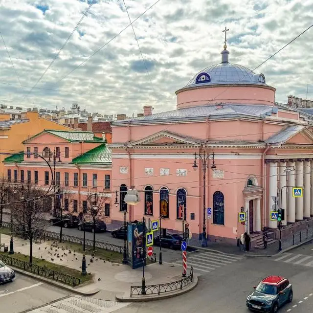 Real photos of Apartments on Shpalernaya street