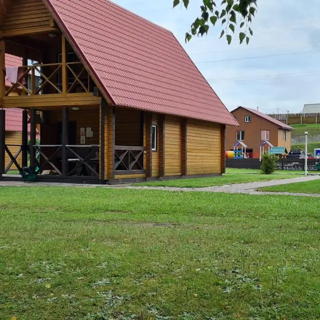 Real photos of Usadba Slavnaya