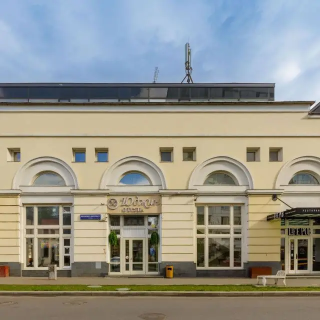 Real photos of Yudzhin