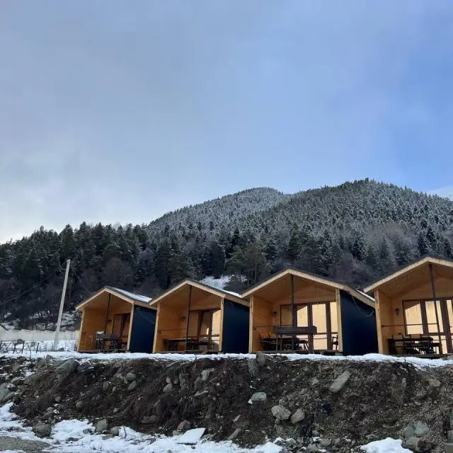 Real photos of Air House