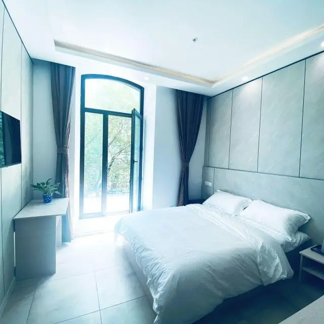 Real photos of Holiday hotel