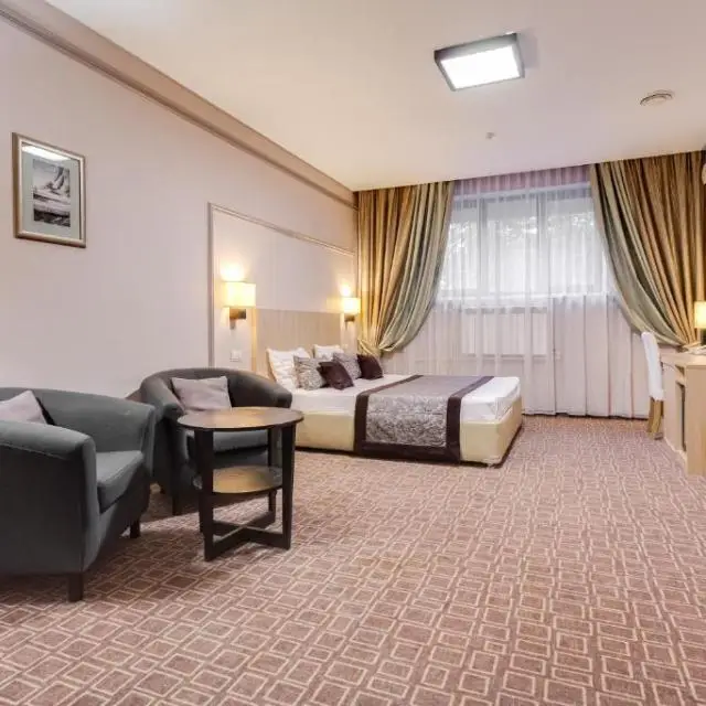 Real photos of Leon Spa