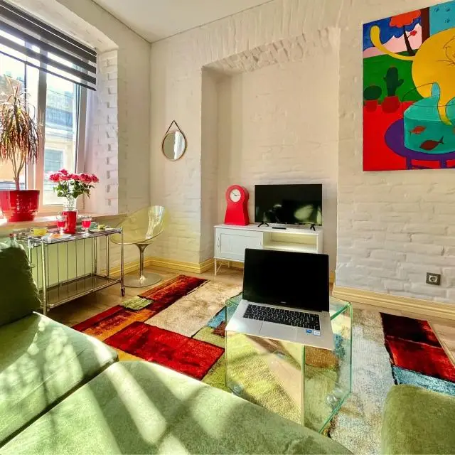 Real photos of Buddha Boutique apartments on Nevsky Prospekt