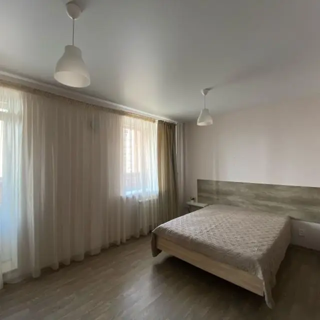 Real photos of Apartments on Yunost, 7