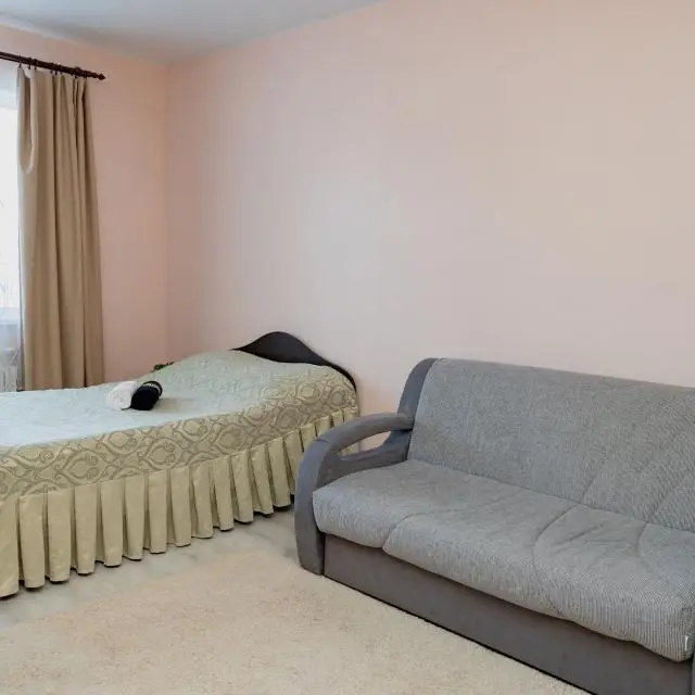 Real photos of Domino Apartments on Sverdlov Street