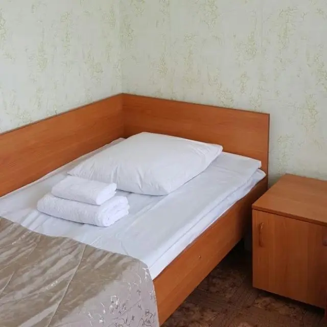Real photos of Akademicheskaya