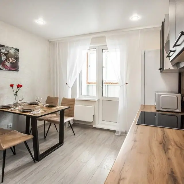 Real photos of EasyRent on Revolyutsionnaya 13A Street