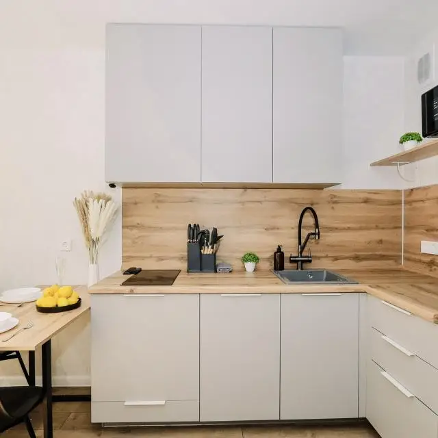 Real photos of Privi House apartment at 30 Shishkina Street