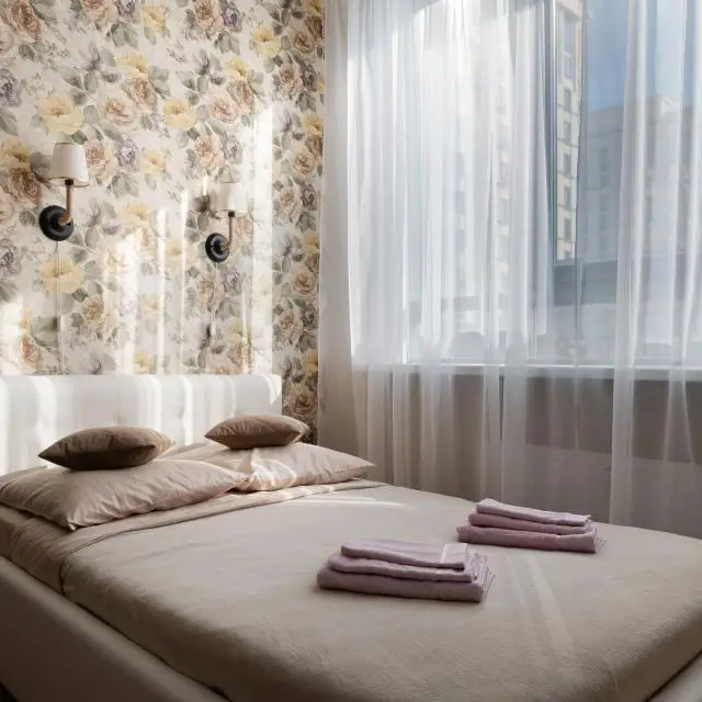 Реальные фото MyHome YourHome на Московский 183-185