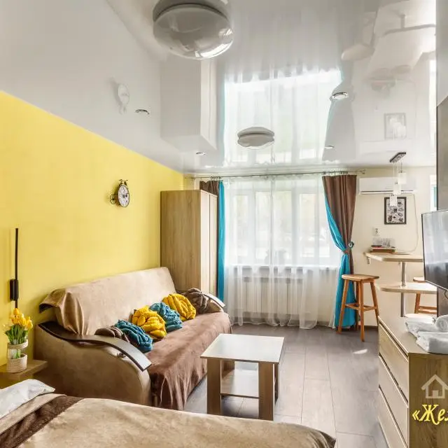 Real photos of Yellow Studio apartment on Bolshaya Oktyabrskaya Street