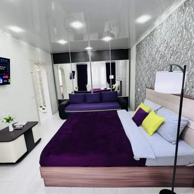 Real photos of Assorted, one-room apartment with amenities in the Heart of the City