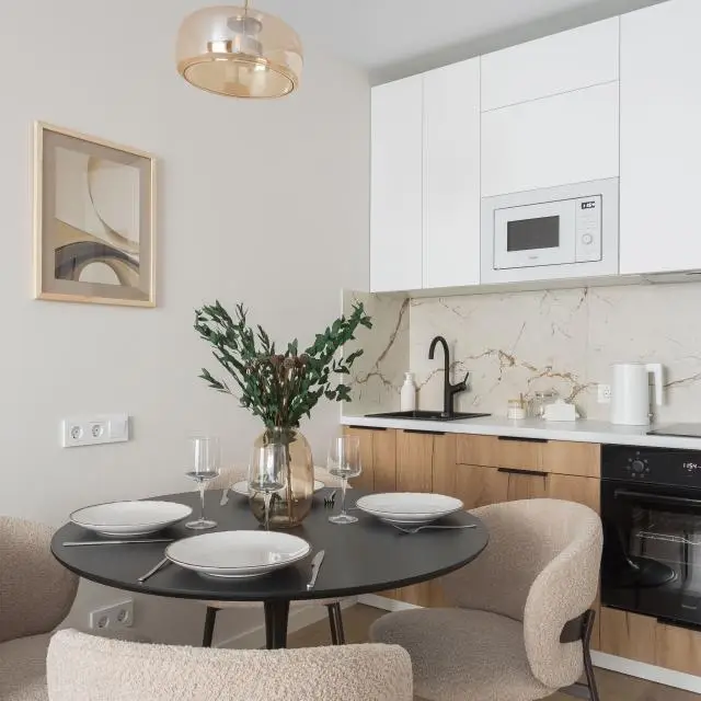 Real photos of Marble Luxe apartments by the waterfront