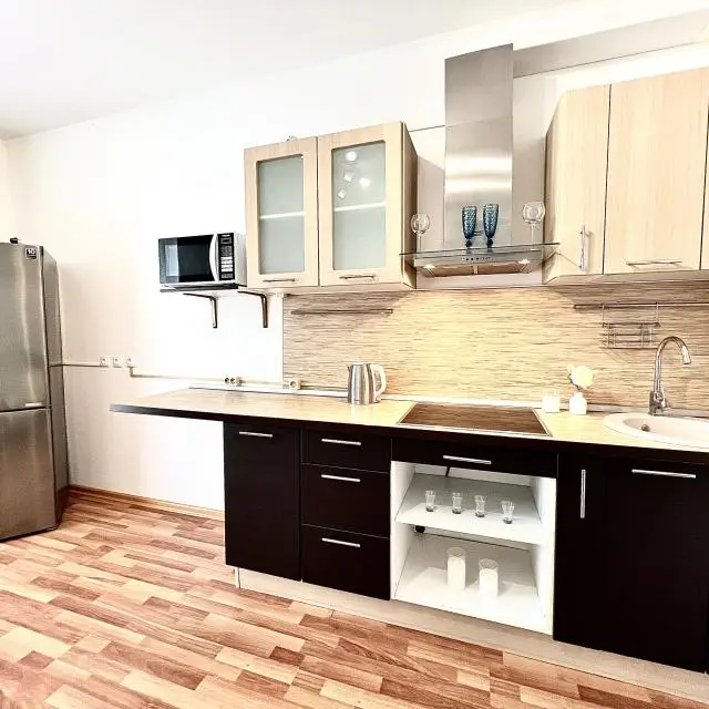 Real photos of Pashk Inn Apartments (Pashk Inn Apartments) on Julius Fuchik Street