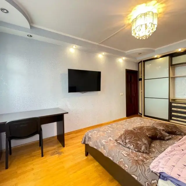 Реальные фото Moment House (Момент Хаус) на Пролетарском проспекте 17к1