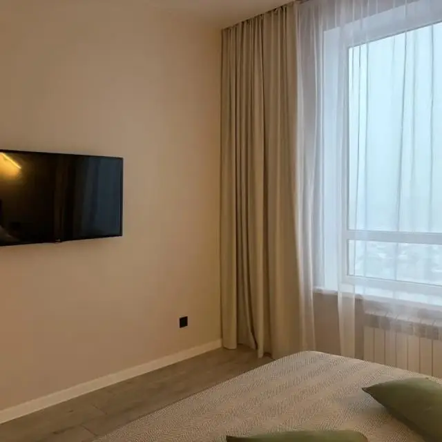 Реальные фото LeoDen Apartments на улице 45 параллель 48