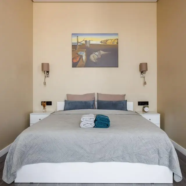 Реальные фото Sutki Rent (Сутки Рент) у моста Александра Невского