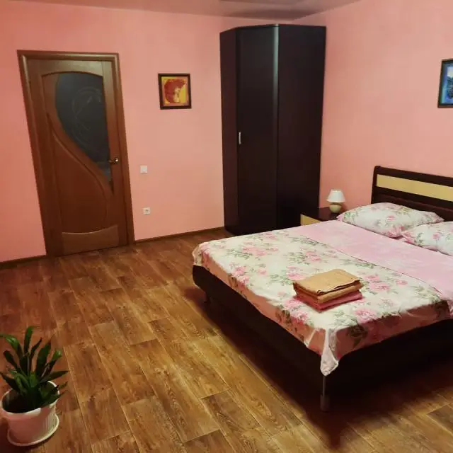 Реальные фото Апартаменты на бульваре Олимпийский 12