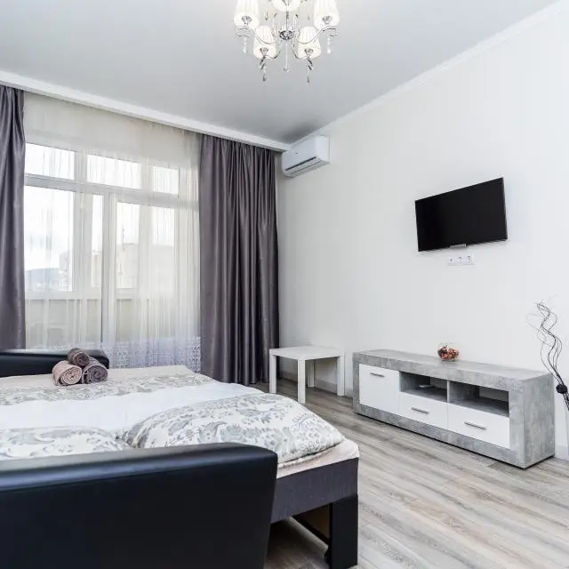 Real photos of LetoApart (LetoApart) on Suvorovskaya Street 71-128