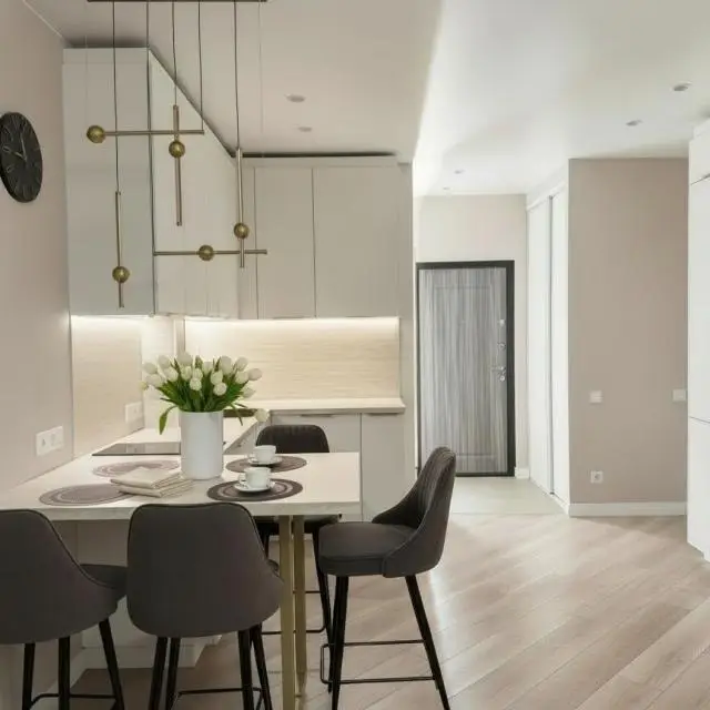 Real photos of Studio apartment with designer renovation at Lesnaya metro station.