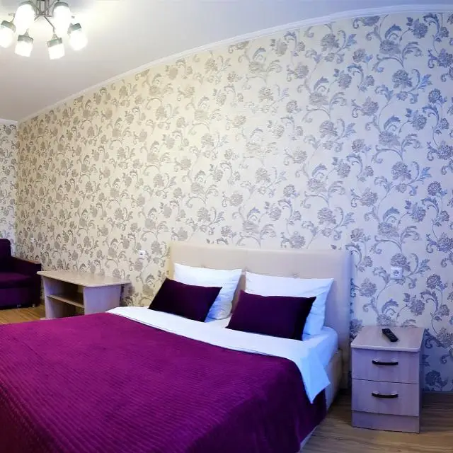 Real photos of Eden Apartment on Ivan Yarygin street 34