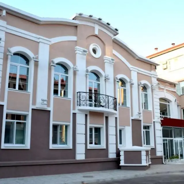 Real photos of Na Naberezhnoi