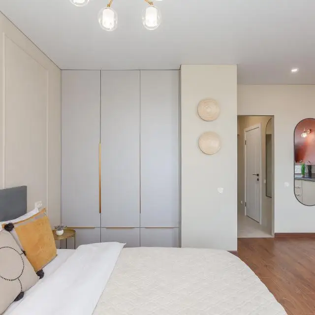 Real photos of RentPlaza on Guy street 22