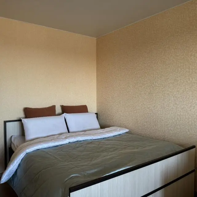 Real photos of 1-room apartment, 50 m2