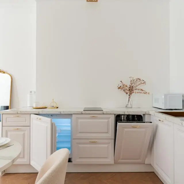 Real photos of RoomyRoom on Cash street 26k6