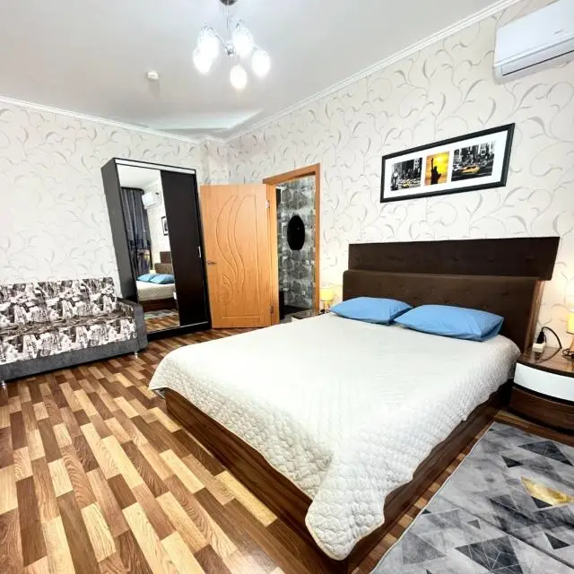 Real photos of Rent in White Roses on the Yaryginskaya embankment 19A