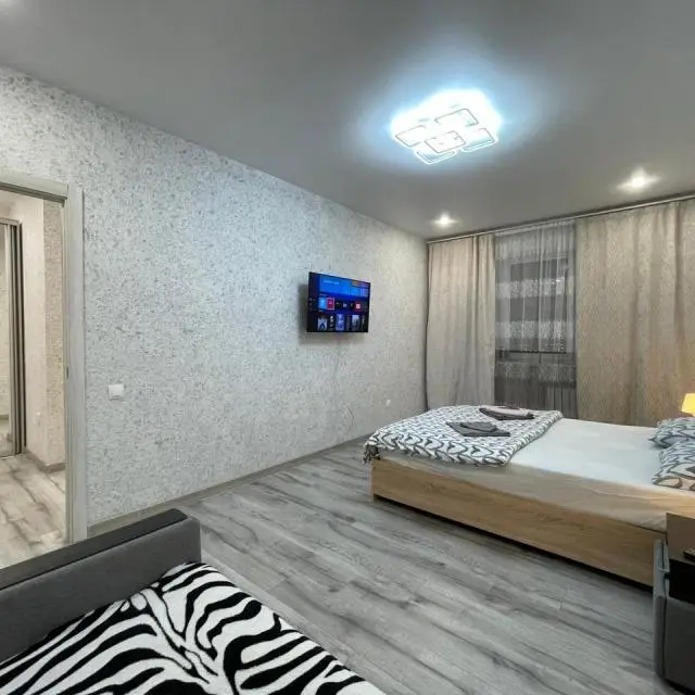 Real photos of Comfort City on Maria Smirnova street 1