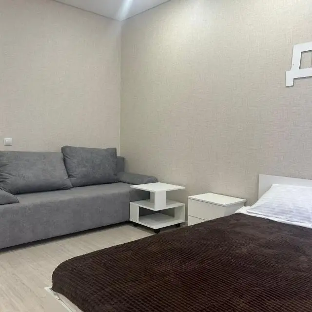 Real photos of 1-km apartment on Dorofeeva 7