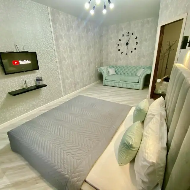 Реальные фото Апартаменты Housevip на улице Рогожникова 3