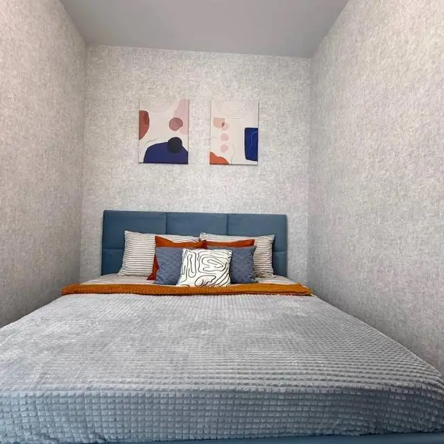 Real photos of Modern and cozy studio