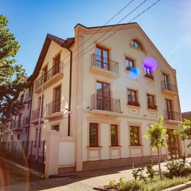 Real photos of Season (Sizon)
